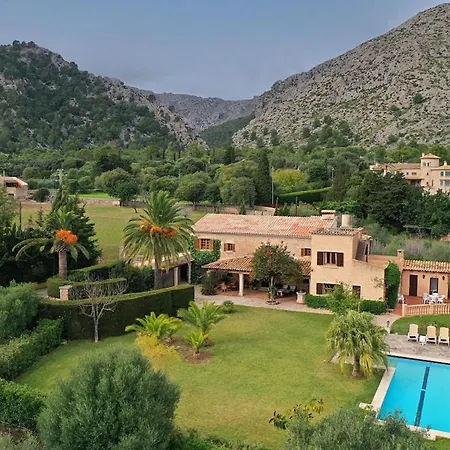 Traditional Near The Town Of Pollensa By Renthousing *